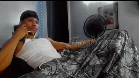 ThroatTaker4l  online show from 16, 4, 2026