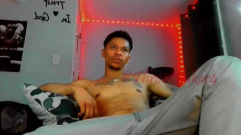 ThroatTaker4l  online show from 4, 6, 2026