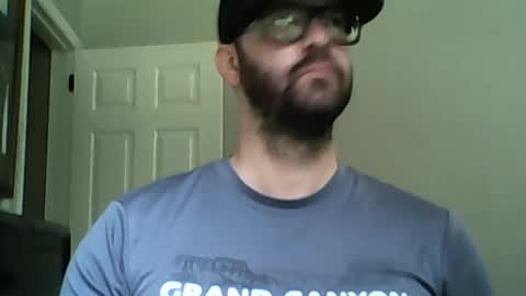 Throbin Williams online show from 12, 7, 2026