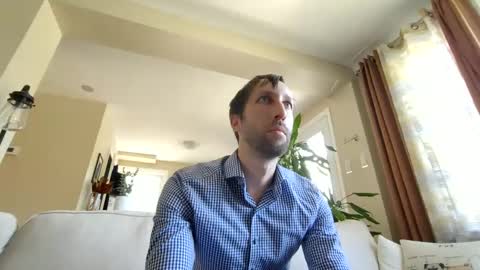 throwawayafteruse20202 online show from 11, 9, 2025