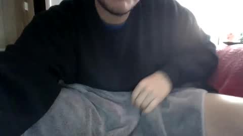 Snapshot of thssguy32 chatting on 29, 1, 2025 thssguy32 online show from 29, 1, 2025