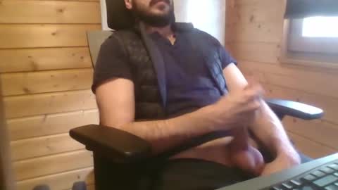 toobigcockforonegirl online show from 4, 3, 2026