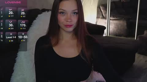 tia__moon online show from 15, 11, 2025