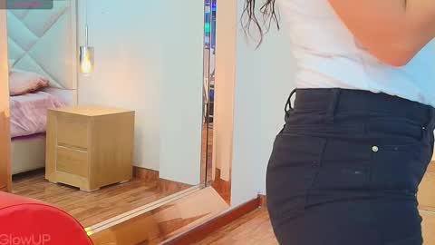 Snapshot of tiana_rosse_ chatting on 7, 3, 2025 tiana_rosse_ online show from 7, 3, 2025