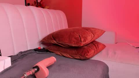 Tianna Rosi online show from 20, 2, 2026