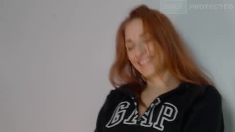 Snapshot of tiannarae chatting on 5, 3, 2025 TIANNA online show from 5, 3, 2025