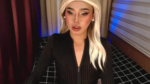 Sam online show from 2, 11, 2025