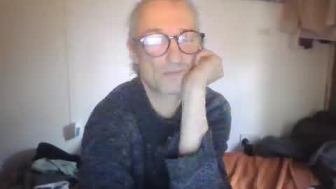 tiddles12345 online show from 12, 5, 2026