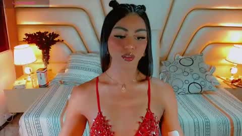 Tifannysexy69 online show from 1, 3, 2025