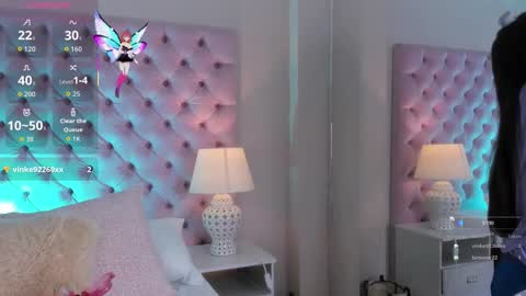 Snapshot of tifannywolf_ chatting on 22, 10, 2025 Your Princess Tif online show from 22, 10, 2025