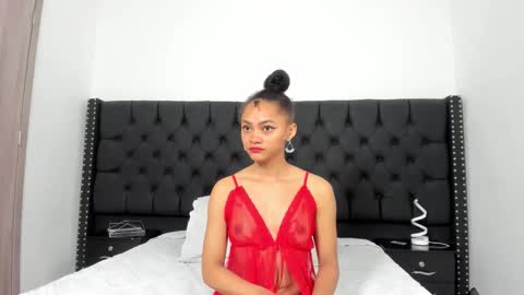 Tifany  online show from 6, 11, 2025