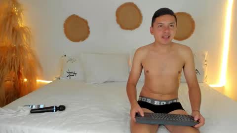 Snapshot of tifanyrossii chatting on 6, 2, 2026 tifanyrossii online show from 6, 2, 2026