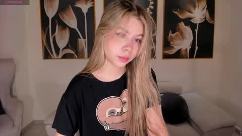 Tiffanny Sins online show from 30, 5, 2026