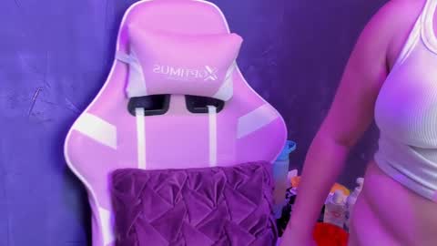 tiffany_bigboobs online show from 16, 1, 2025