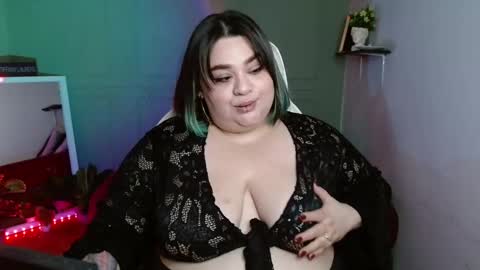 dont forget ask for custom vids  online show from 25, 1, 2025