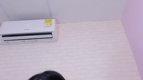 tiffany_mendez online show from 6, 2, 2025