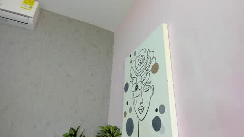 tiffany_mendez online show from 20, 5, 2026