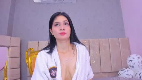tiffany_mendez online show from 7, 7, 2026