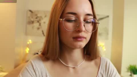 Tiffany online show from 27, 2, 2025