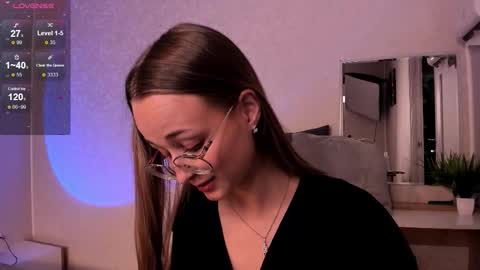 Tiffany online show from 9, 9, 2025