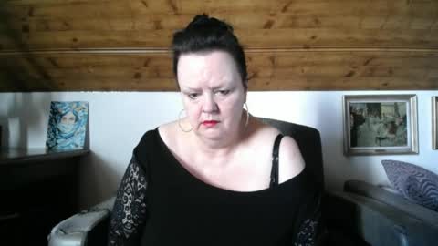 Snapshot of tiffanymature chatting on 29, 4, 2026 TiffanyMature online show from 29, 4, 2026