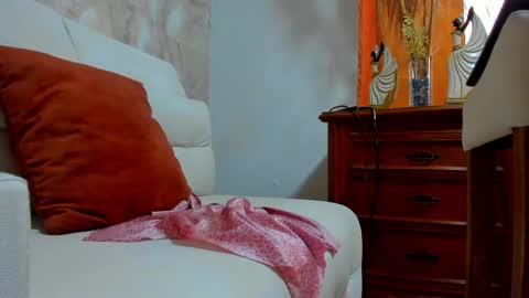 Snapshot of tiffanystone_ chatting on 22, 5, 2026 Tiffany online show from 22, 5, 2026