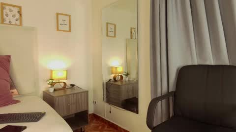 Tiffany  online show from 19, 2, 2025