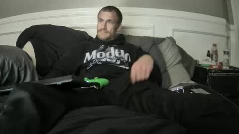 Tiggity23 come stroke my 9 cock with ne online show from 1, 4, 2026