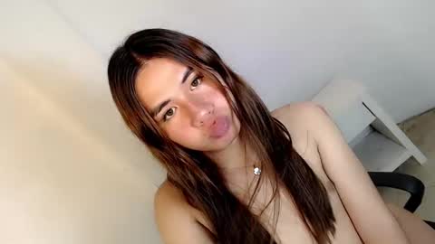 tight_bonita online show from 26, 12, 2024