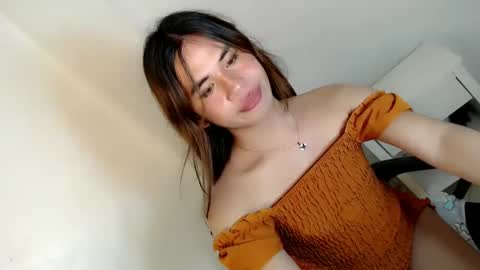 tight_bonita online show from 17, 1, 2025