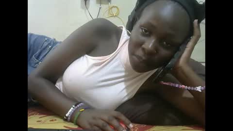 tight_pussie online show from 17, 10, 2025