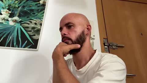 Snapshot of tim_beard chatting on 14, 9, 2025 Tim Beard online show from 14, 9, 2025