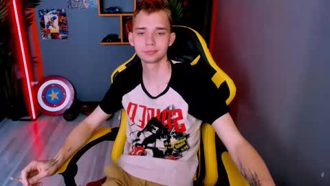 Snapshot of tim_blackk chatting on 8, 11, 2025 Tim online show from 8, 11, 2025