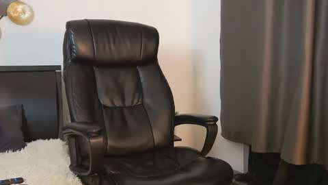 ask me online show from 3, 2, 2025