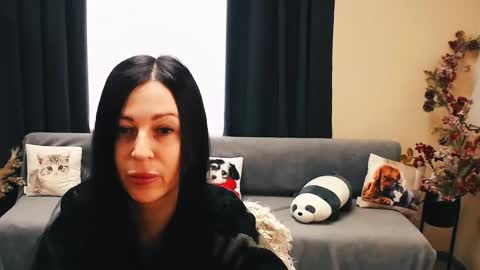 Luisa online show from 26, 2, 2025