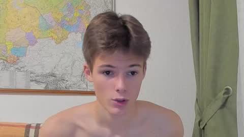 Snapshot of timytwinkboy chatting on 18, 9, 2025 Tim online show from 18, 9, 2025