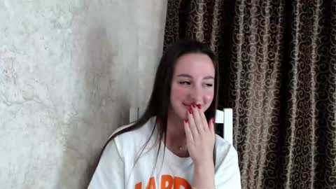 Snapshot of tina_tin85 chatting on 3, 8, 2026 tina online show from 3, 8, 2026