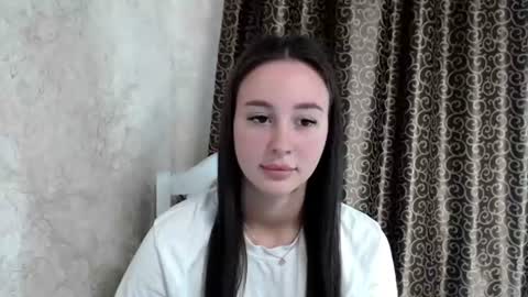 Snapshot of tina_tin85 chatting on 5, 8, 2026 tina online show from 5, 8, 2026