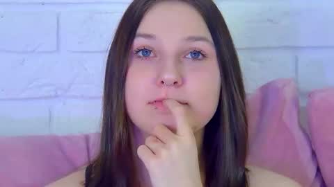 Snapshot of tinaburton chatting on 17, 2, 2026 TinaBurton online show from 17, 2, 2026