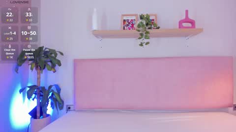 Tina online show from 10, 11, 2025