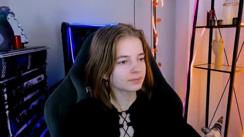 Tina Davil online show from 3, 12, 2024