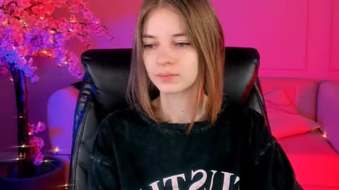 Tina Davil online show from 25, 12, 2024