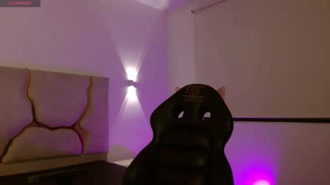 tiny_tay online show from 8, 3, 2026