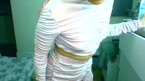 Snapshot of tinyasian911718 chatting on 9, 12, 2024 Tinyasian911718 sweetinyasian instagram online show from 9, 12, 2024