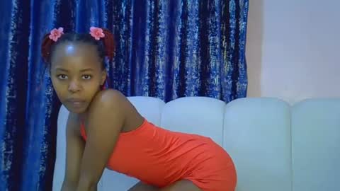 Snapshot of tinybarbie_ chatting on 16, 6, 2026 Barbie online show from 16, 6, 2026