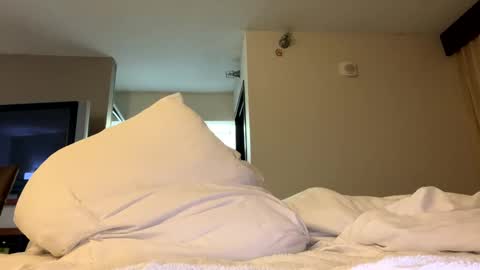 tinycockdaddyyy online show from 1, 1, 2025