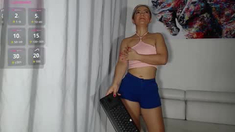 Miss Natty  online show from 7, 10, 2025