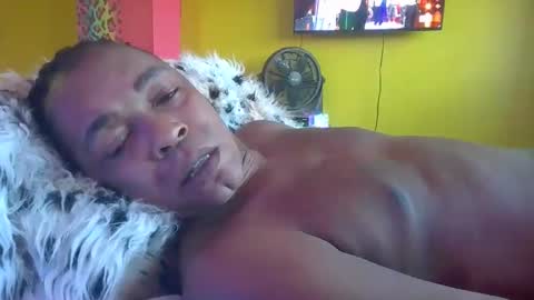 Snapshot of tinypoodledick chatting on 11, 3, 2026 littledpoodledick online show from 11, 3, 2026