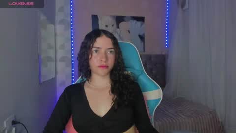 tinysophi online show from 22, 7, 2026