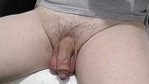 Snapshot of tinysprout chatting on 17, 12, 2025 tinysprout online show from 17, 12, 2025